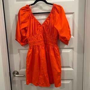 Old Navy Waist-defined puff sleeve dress